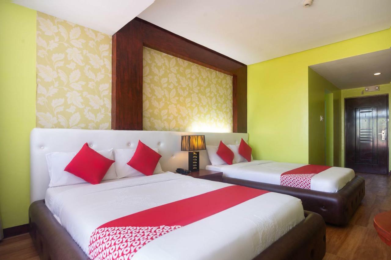 Oyo 159 San Remigio Pensionne Suites Cebu Ngoại thất bức ảnh